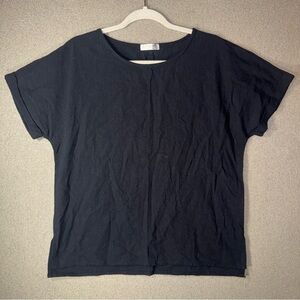 Chigant size large Black Short Sleeve Women's Tee